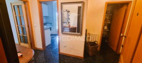 T4 duplex excelente localização canelas