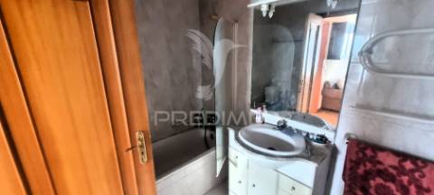 T4 duplex excelente localização canelas