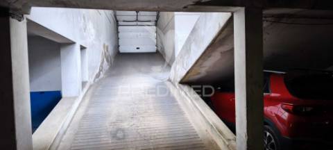 Apartamento no centro histórico com garagem