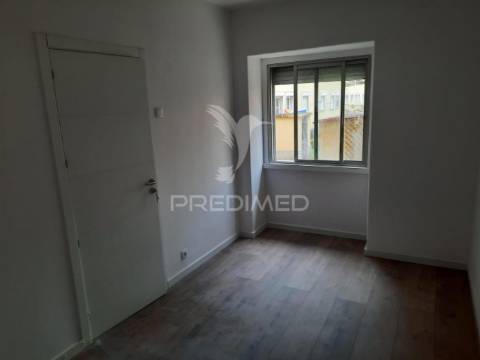 Apartamento t2 a estrear em alvalade - oportunidade imperdível