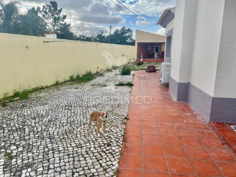 Moradia isolada t6 com piscina | lagoinha - palmela