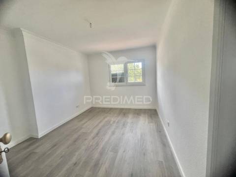 Moradia isolada t6 com piscina | lagoinha - palmela