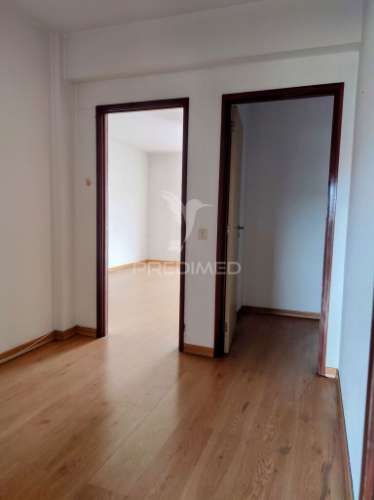 Apartamento t2+1 com garagem box em rio tinto