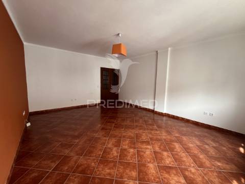 Apartamento t2 – ferreira do alentejo.