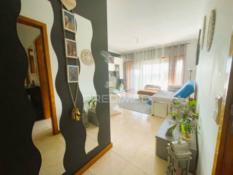Apartamento t1+1 em nogueira da maia