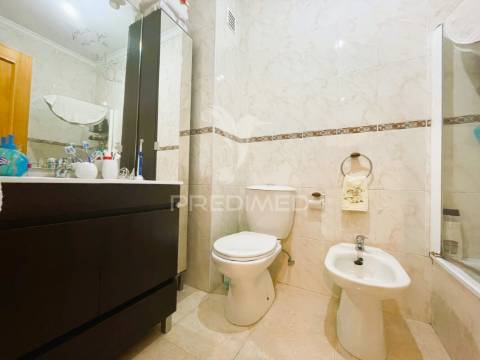 Apartamento t1+1 em nogueira da maia