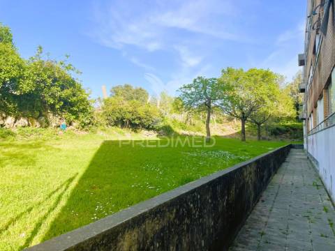Apartamento t1+1 em nogueira da maia