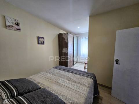 Moradia t4 com quintal em garvão, ourique