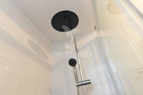 Apartamento t2 com potencial para t3 – paivas, seixal