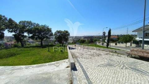 Terreno para moradia isolada