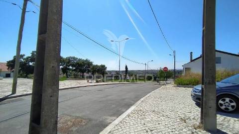Terreno para moradia isolada