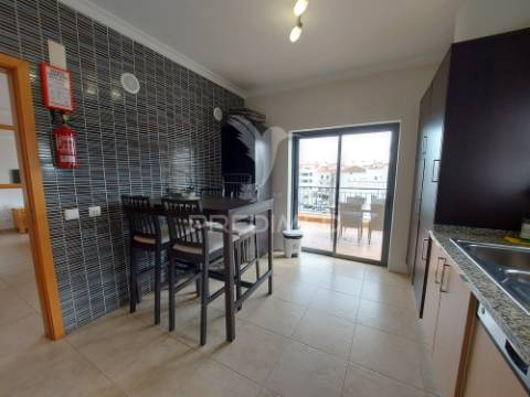 Apartamento t2 - 115 m2 - garagem piscina localização prime