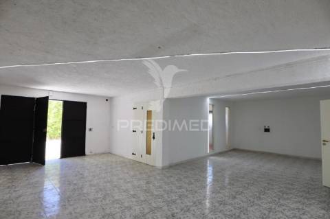 Moradia t5 com piscina