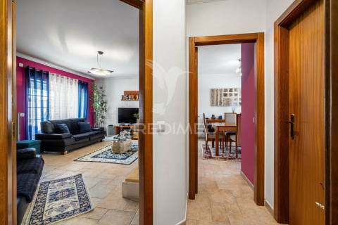 Moradia t4 em são martinho do porto