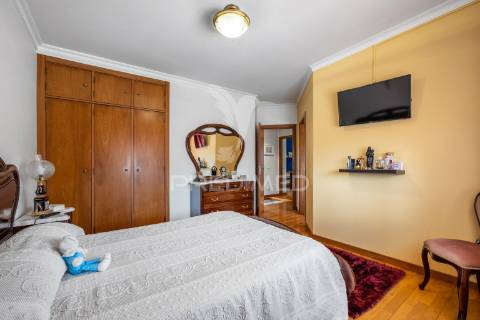 Moradia t4 em são martinho do porto