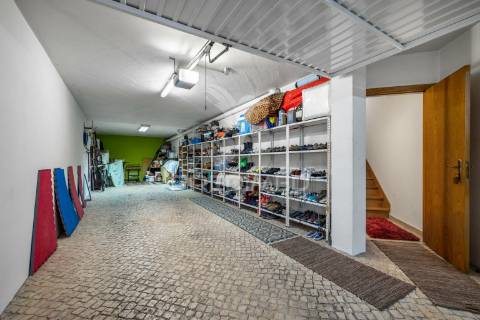Moradia t4 em são martinho do porto
