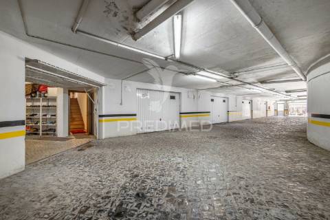 Moradia t4 em são martinho do porto