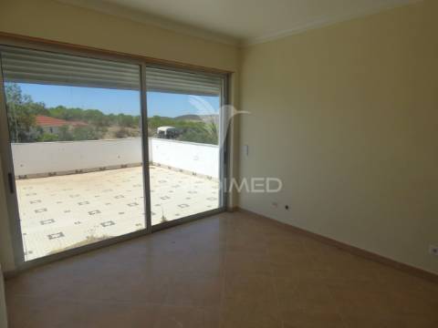 Moradia isolada no campo t3 - tavira