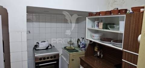 Prédio para venda na zona histórica de portalegre