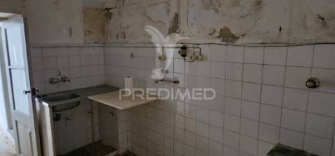 Prédio para venda na zona histórica de portalegre