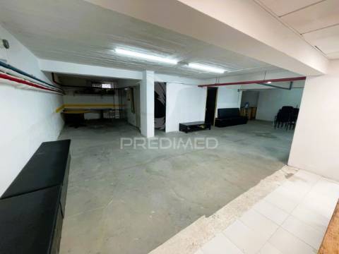 Espaço multiusos - venda  em algueirão - mem martins