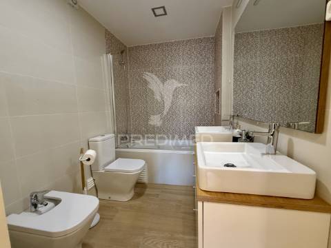 Apartamento t4 em setúbal, zona nobre