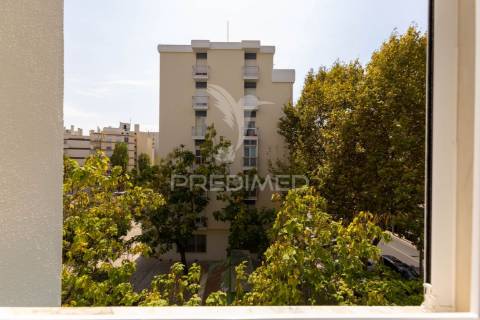Apartamento t4 em setúbal, zona nobre