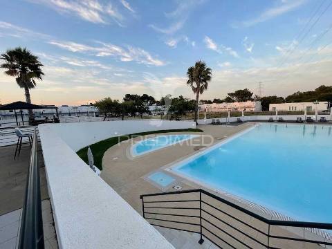 Moradia isolada t3 em condomínio fechado em palmela/ quinta do anjo! c/ piscina privada!