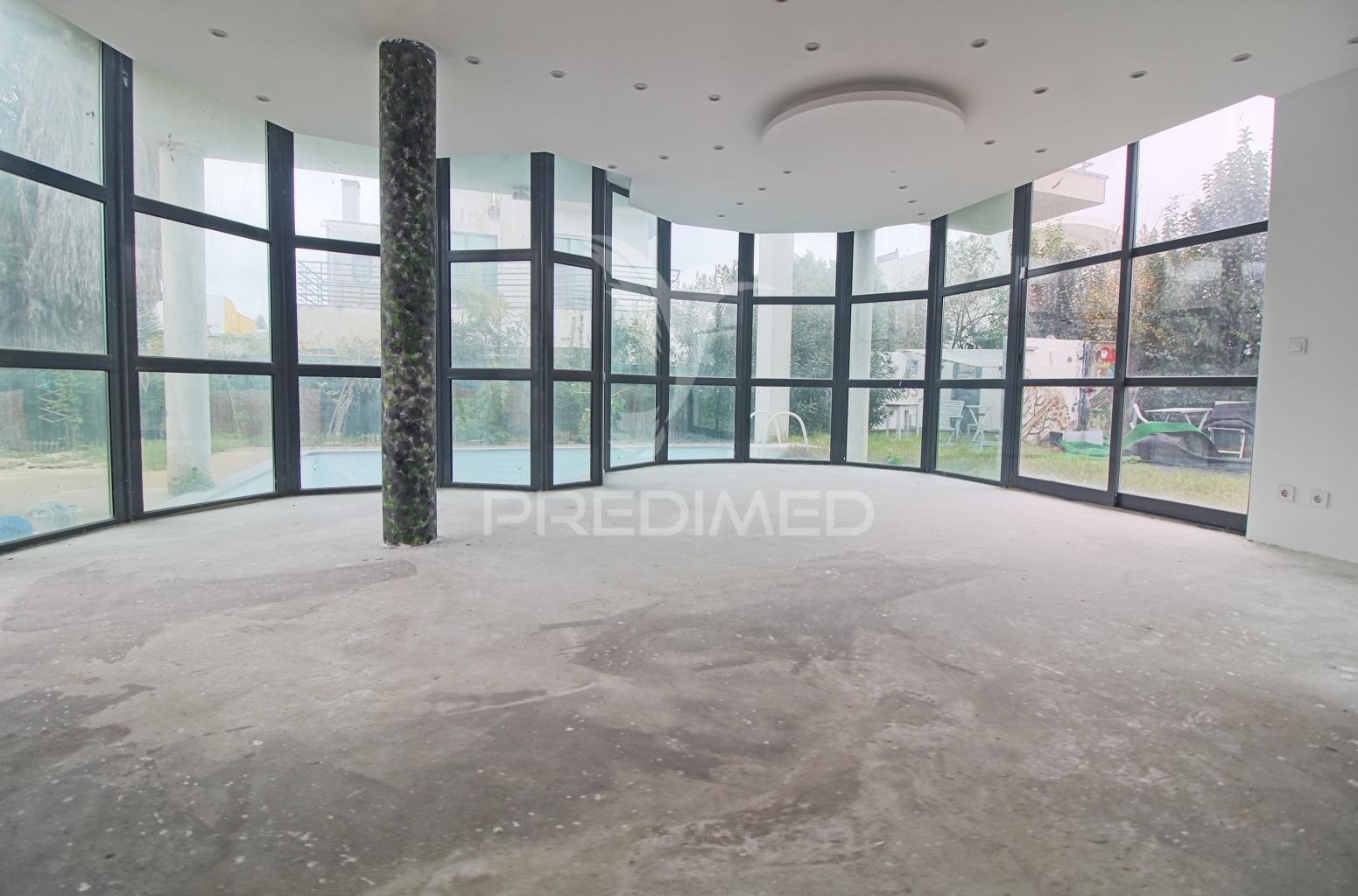 Moradia isolada t3 em condomínio fechado em palmela/ quinta do anjo! c/ piscina privada!