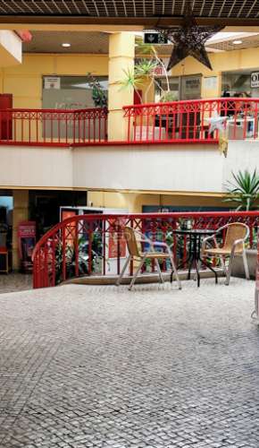Loja centro comercial miratejo - corroios