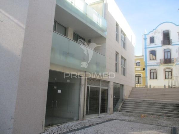 Loja comercial na figueira da foz - 43m²