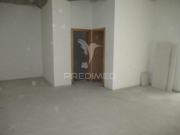 Loja comercial na figueira da foz - 43m²