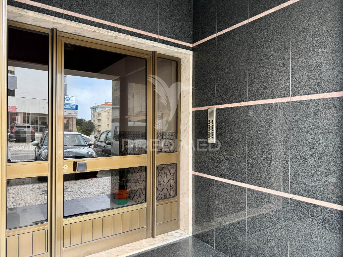 Apartamento t4, em fátima