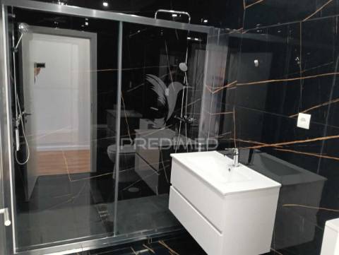 Apartamento t3+1 nas barrocas