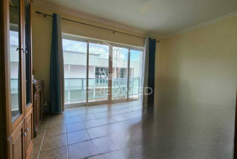 Apartamento t3 , recente, no centro da cidade