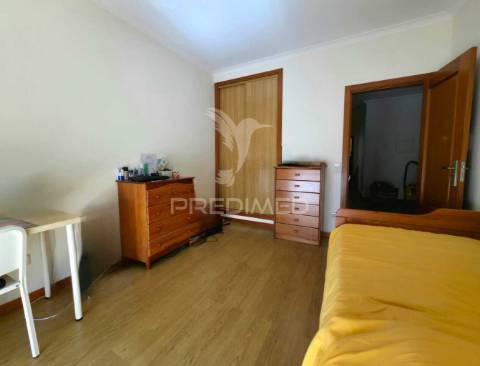 Apartamento t3 , recente, no centro da cidade