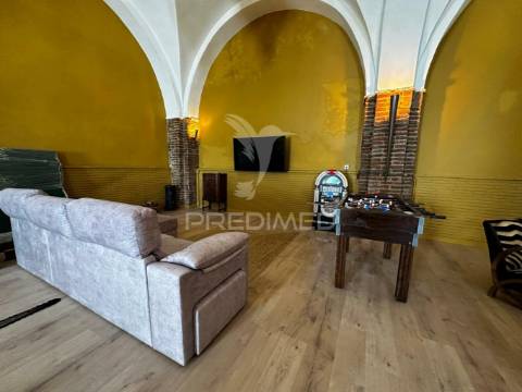 Apartamento t2 único centro elvas