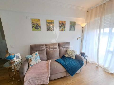 Apartamento t3 duplex no centro da cidade - albufeira