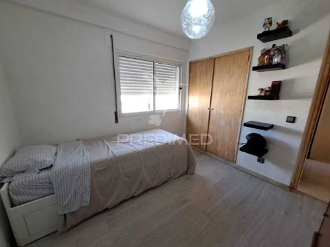 Apartamento t3 duplex no centro da cidade - albufeira