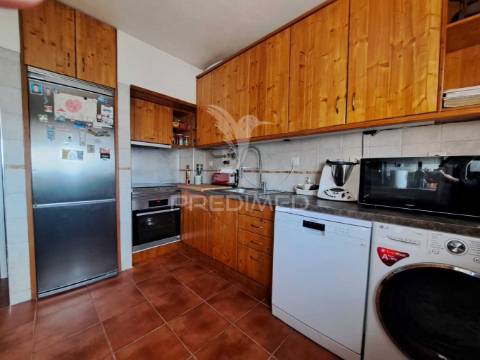 Apartamento t3 duplex no centro da cidade - albufeira