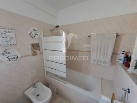 Apartamento t3 duplex no centro da cidade - albufeira