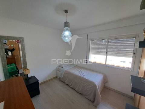 Apartamento t3 duplex no centro da cidade - albufeira