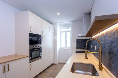 Apartamento t3 remodelado trafaria