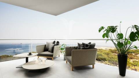 Penthouse t3 com vista mar , quinta do meio, sines