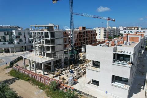 Penthouse t3 com vista mar , quinta do meio, sines