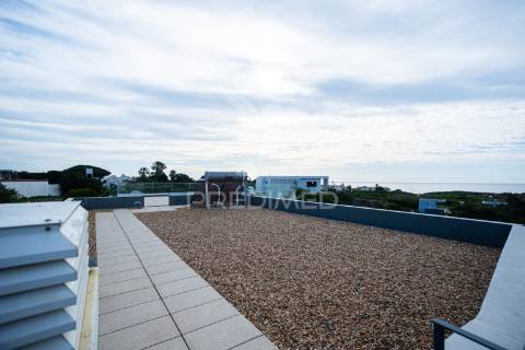 Moradia térrea t3, vista mar, em porto côvo