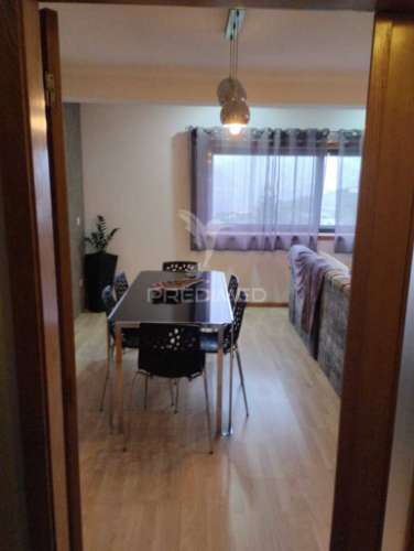Apartamento t3 em fontelas - peso da régua