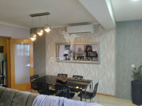 Apartamento t3 em fontelas - peso da régua