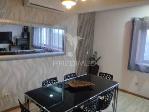 Apartamento t3 em fontelas - peso da régua
