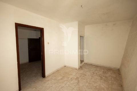 Moradia t3 no centro de borba